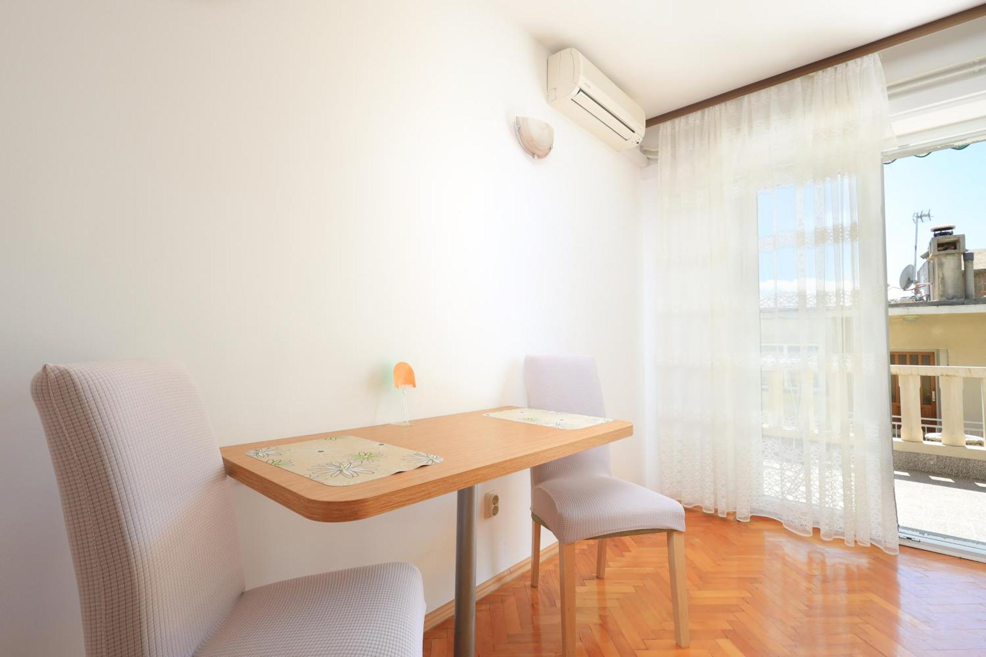 Apartments By The Sea Brela, Makarska - 18356 Exterior photo